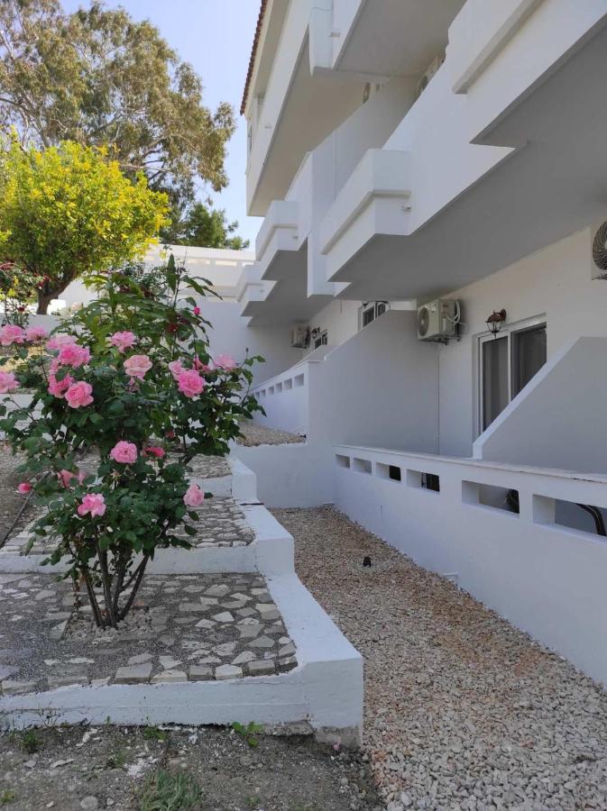 Arocaria - Faliraki Peaceful Apartments Екстер'єр фото