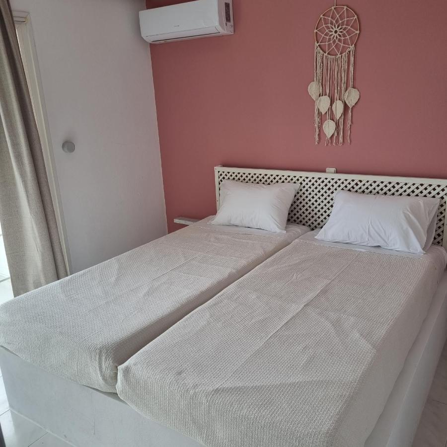 Arocaria - Faliraki Peaceful Apartments Екстер'єр фото